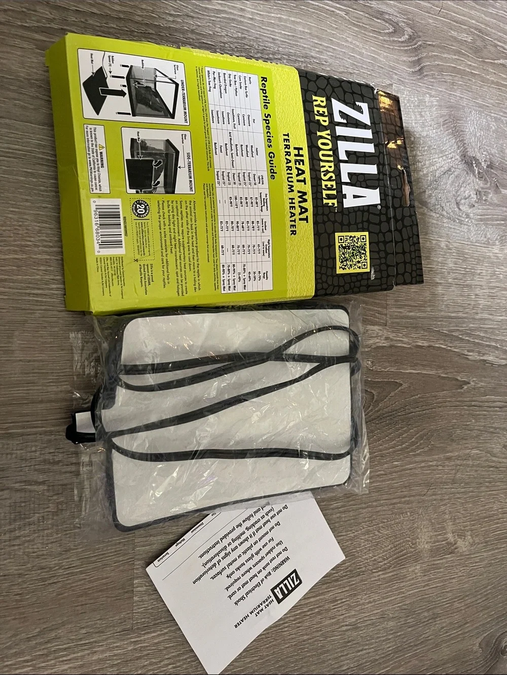 Black Heat Mat for Terrariums - Small (6
